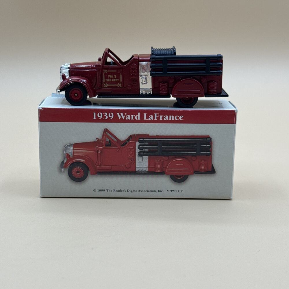 1939 Ward LaFrance Fire Truck Model Kit, 1:64 Scale, 1999 Readers Digest Edition